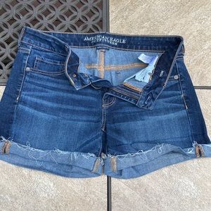 American Eagle jeans shorts midi sz 10